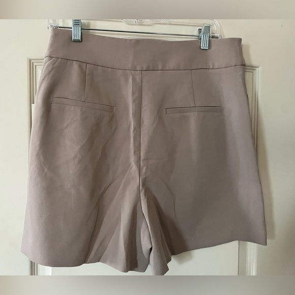 New! Cynthia Rowley Women's High Waist Taupe Shorts Women’s Size 8 - Picture 10 of 12